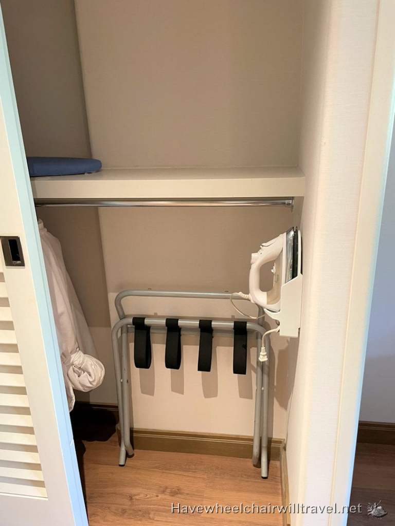 Sheraton Wild Horse Pass - accessible Phoenix Arizona - Have Wheelchair Will Travel