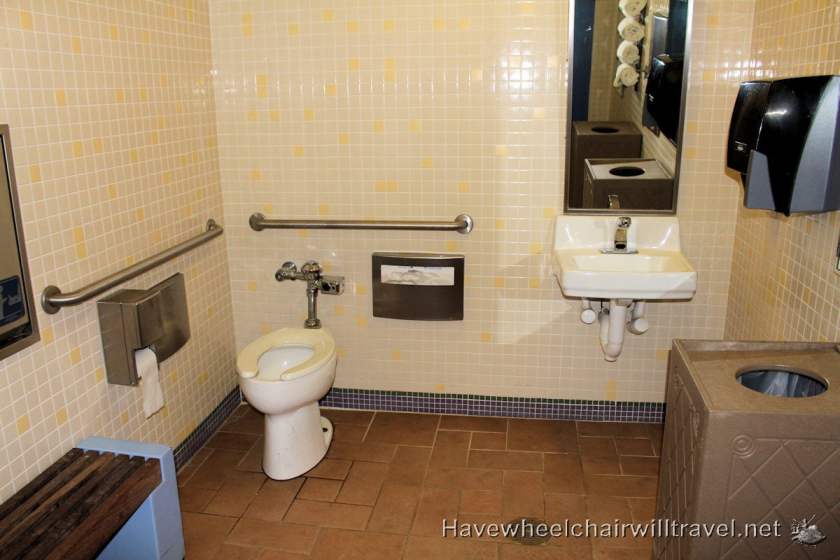 Discovery Cove access