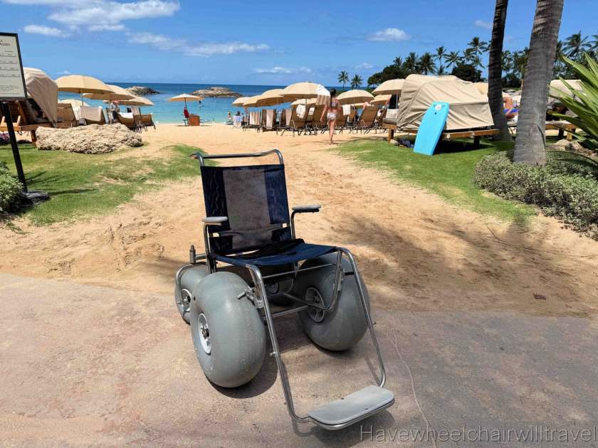 Disney Aulani Resort character breakfast & resort review