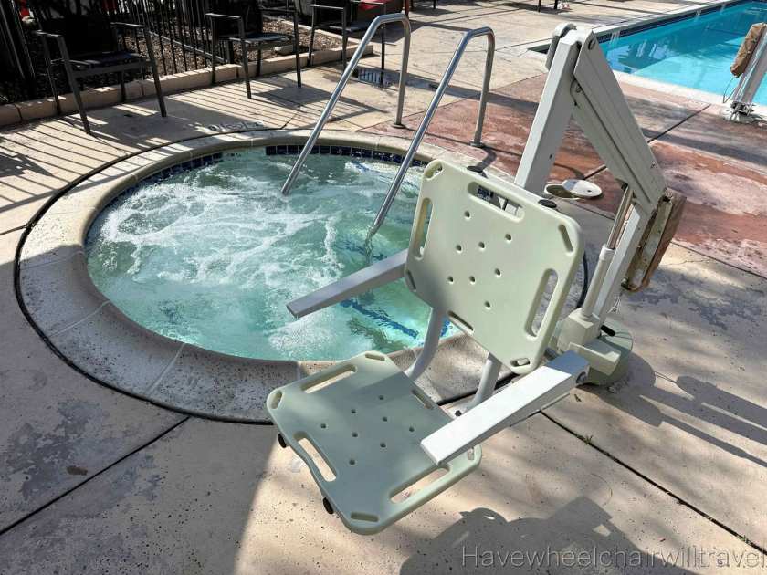 Clementine Hotel & Suites Anaheim - hotel review - Have Wheelchair Will Travel