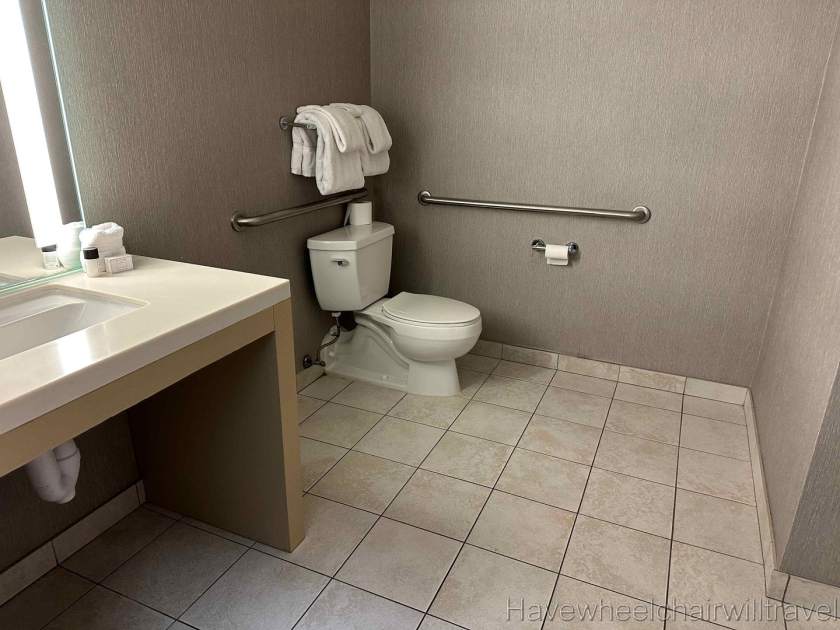 Hotel Paradox Autograph Collection Santa Cruz - hotel review - Have Wheelchair Will Travel