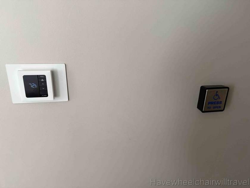 Marriott Waikiki Resort & Spa review - Have Wheelchair Will Travel