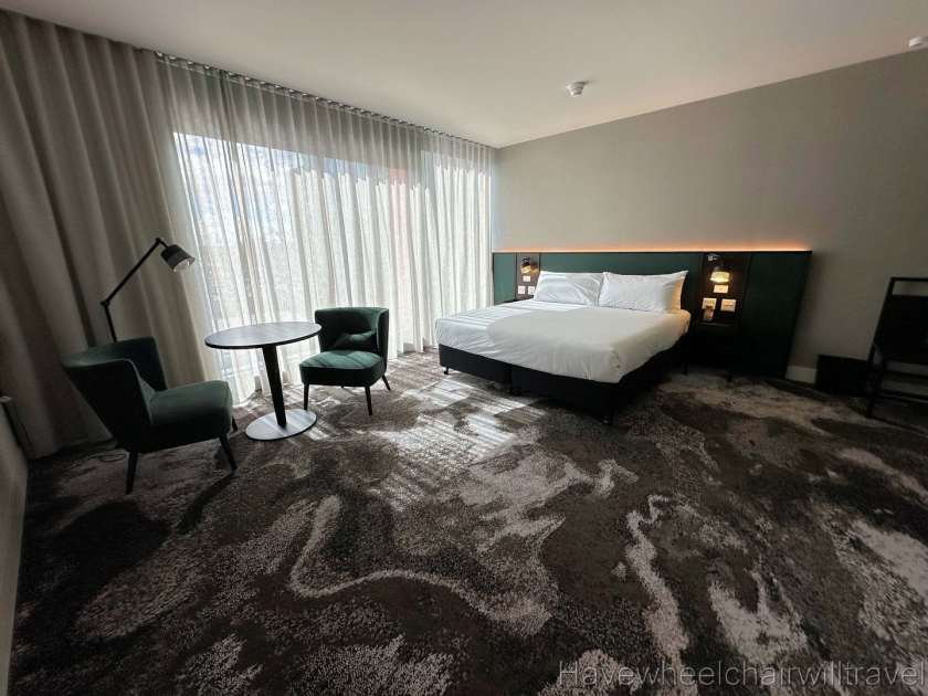Novotel & ibis Styles Melbourne Airport review - Have Wheelchair Will Travel
