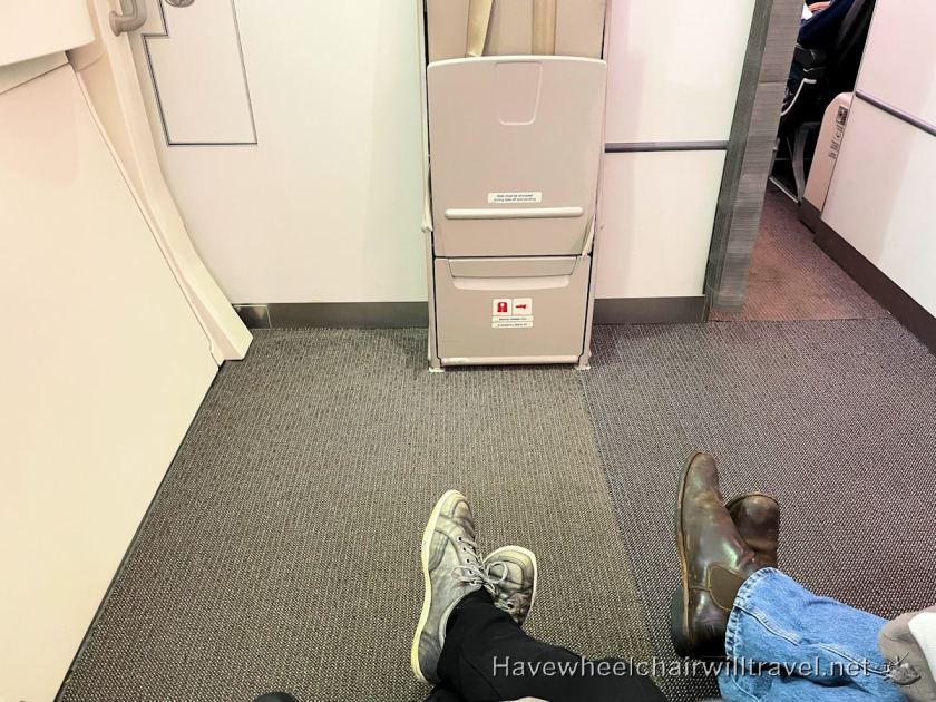 Singapore Airlines economy class review - Have Wheelchair Will Travel