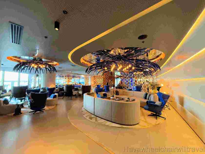 W Hotel Darling Harbour review - Have Wheelchair Will Travel